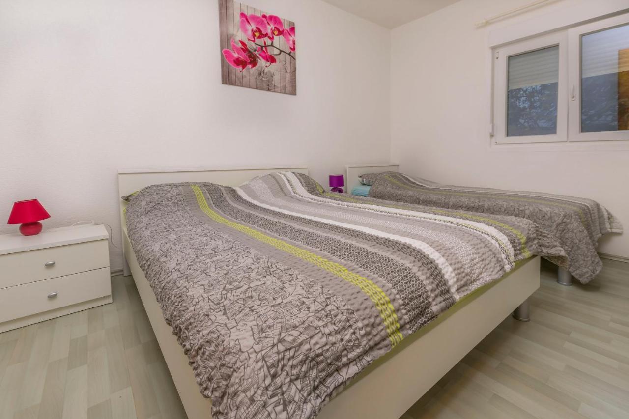Apartments Olivera Rogoznica  Ngoại thất bức ảnh
