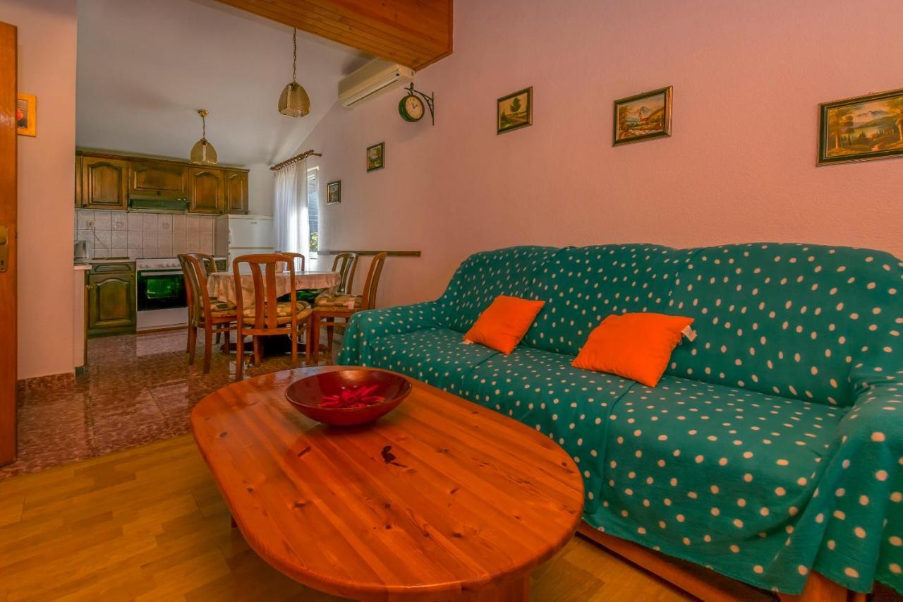 Apartments Olivera Rogoznica  Ngoại thất bức ảnh