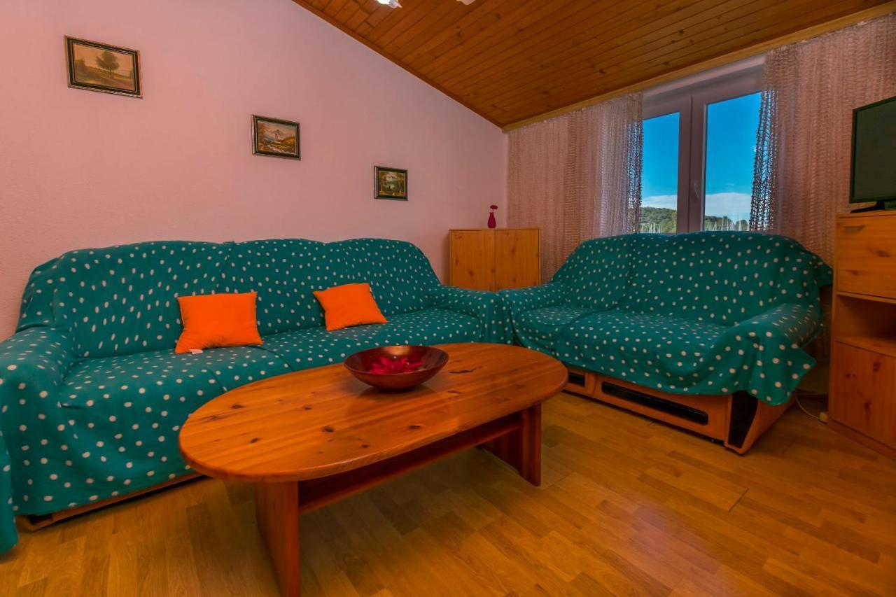 Apartments Olivera Rogoznica  Ngoại thất bức ảnh