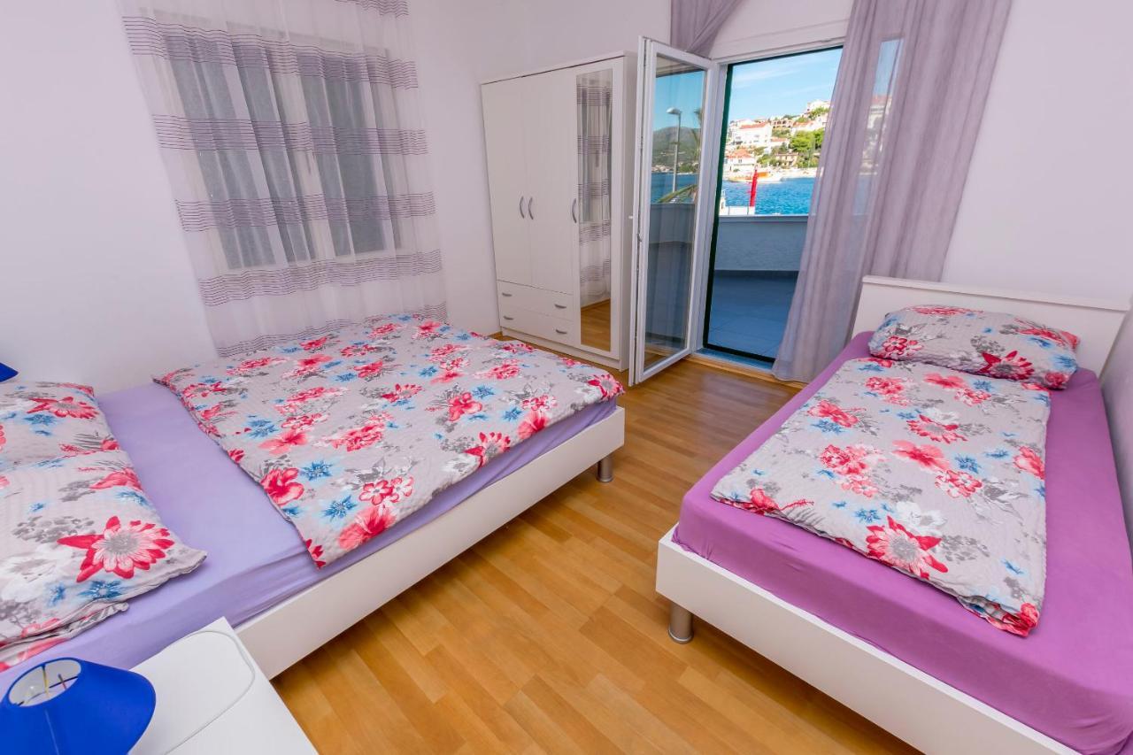 Apartments Olivera Rogoznica  Ngoại thất bức ảnh