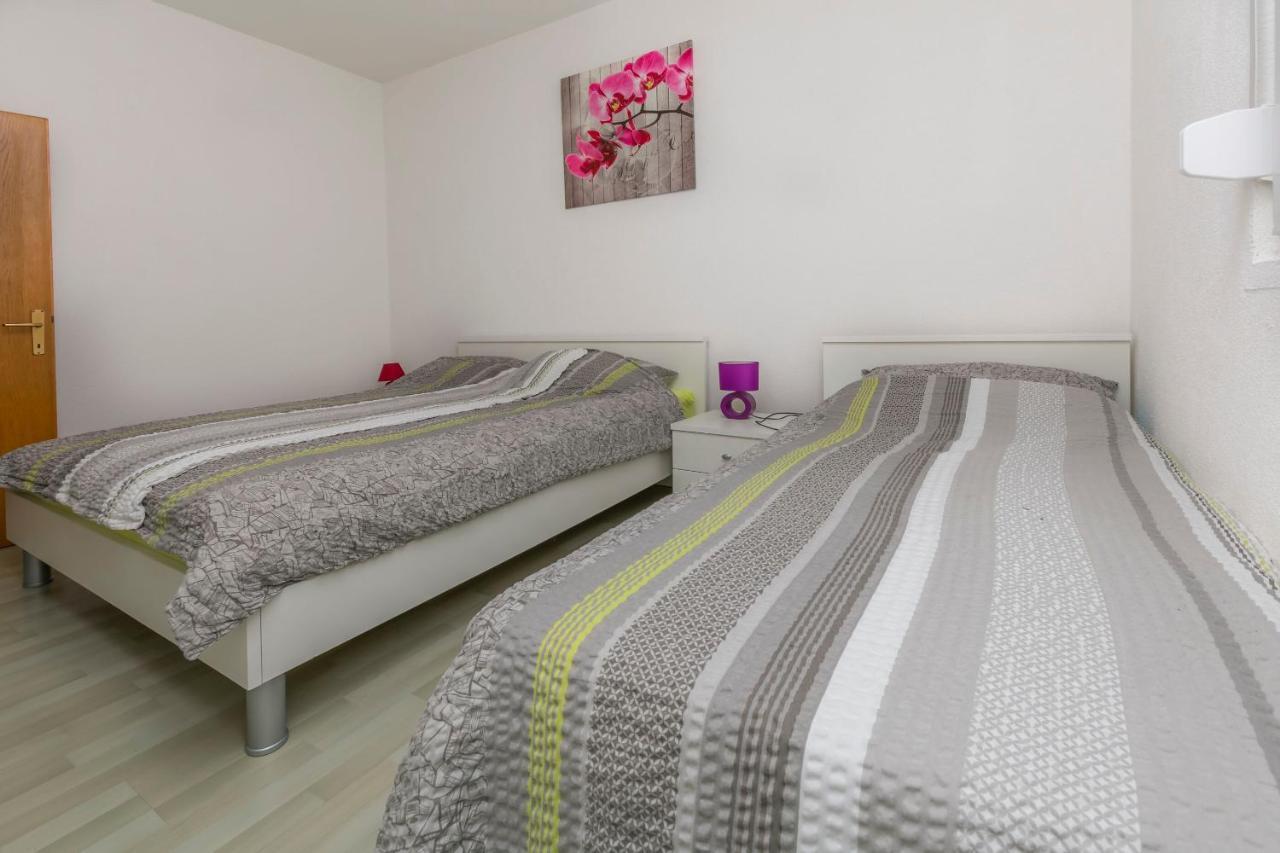 Apartments Olivera Rogoznica  Ngoại thất bức ảnh