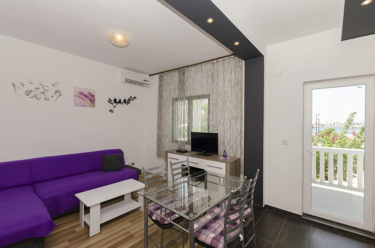 Apartments Olivera Rogoznica  Ngoại thất bức ảnh