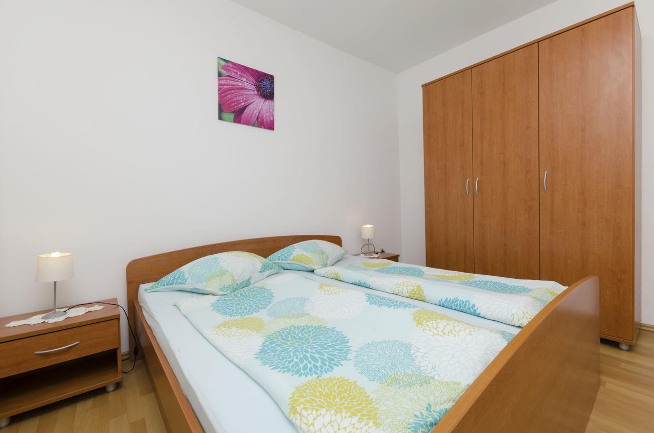 Apartments Olivera Rogoznica  Ngoại thất bức ảnh