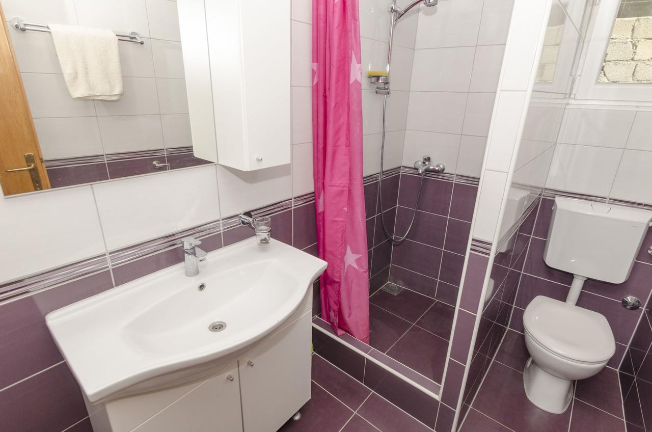 Apartments Olivera Rogoznica  Ngoại thất bức ảnh